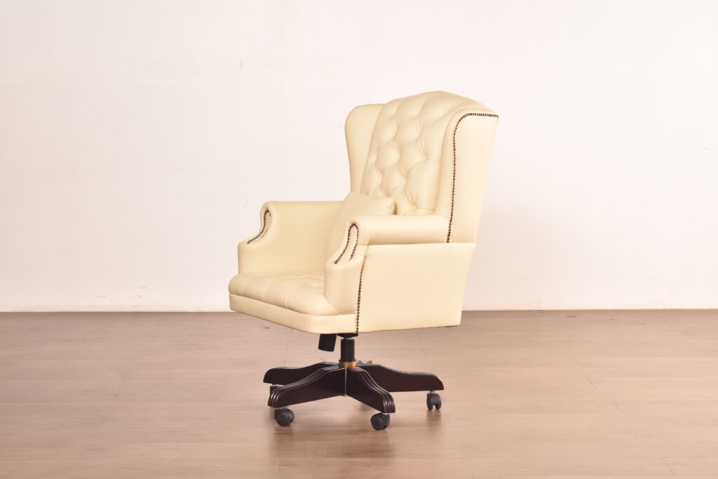 NEW OFFICE CHAIR